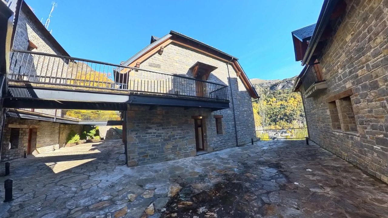 Villa R'Arco - Tucasaenlospirineos Escarrilla Eksteriør bilde