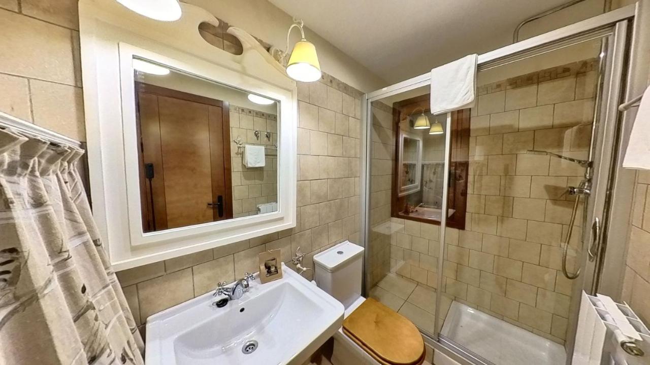 Villa R'Arco - Tucasaenlospirineos Escarrilla Eksteriør bilde