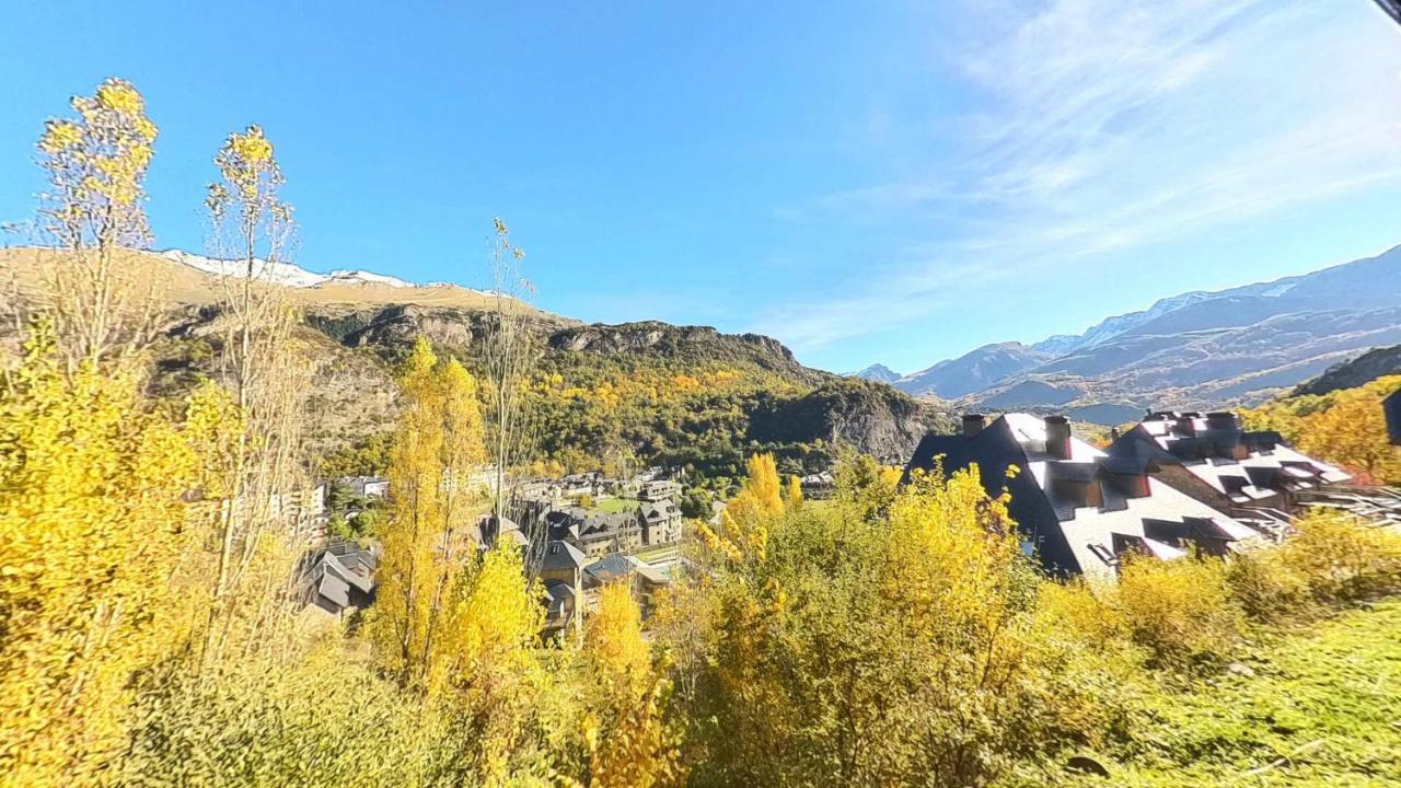 Villa R'Arco - Tucasaenlospirineos Escarrilla Eksteriør bilde